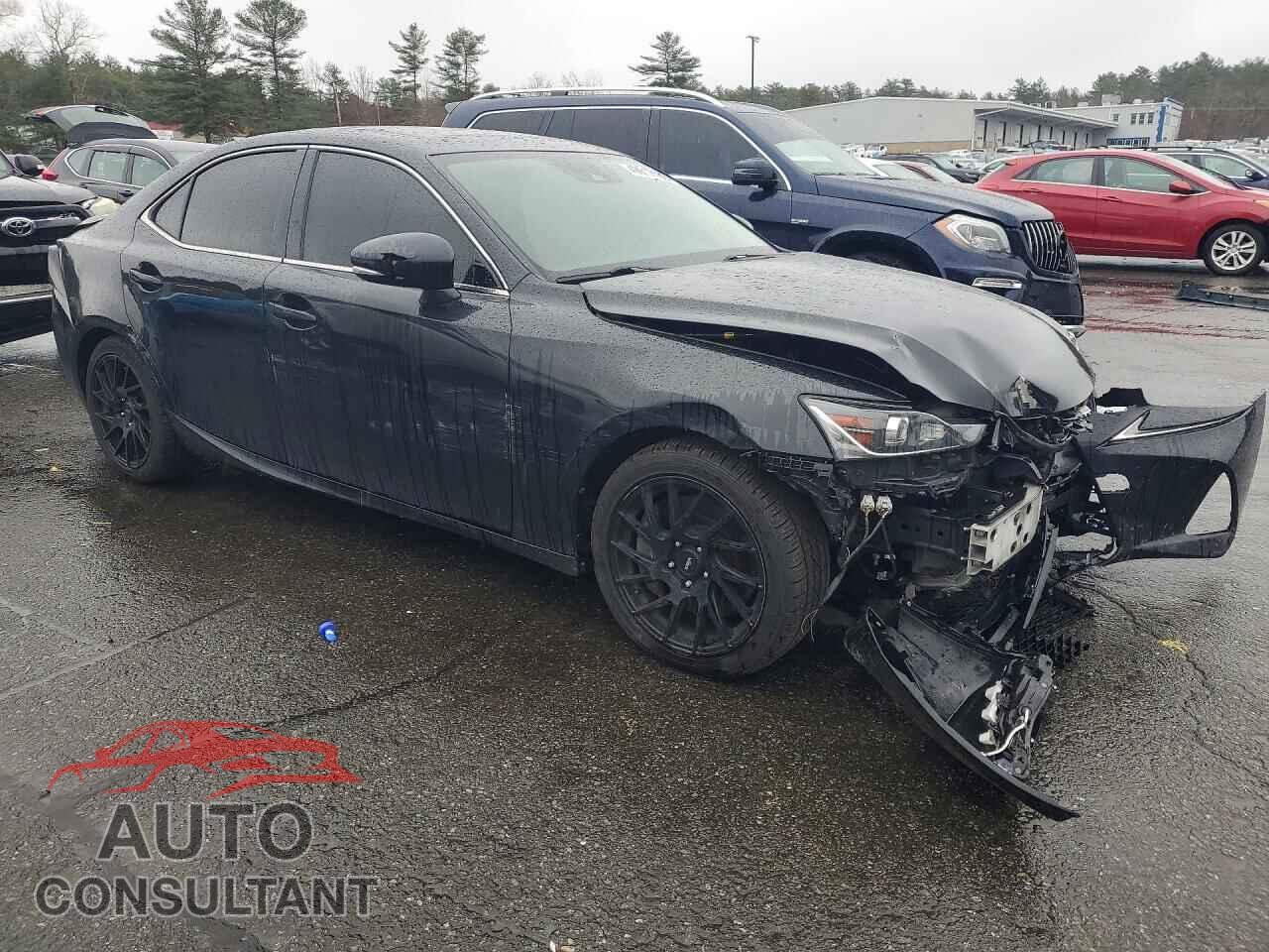 LEXUS IS 2018 - JTHC81D20J5030366