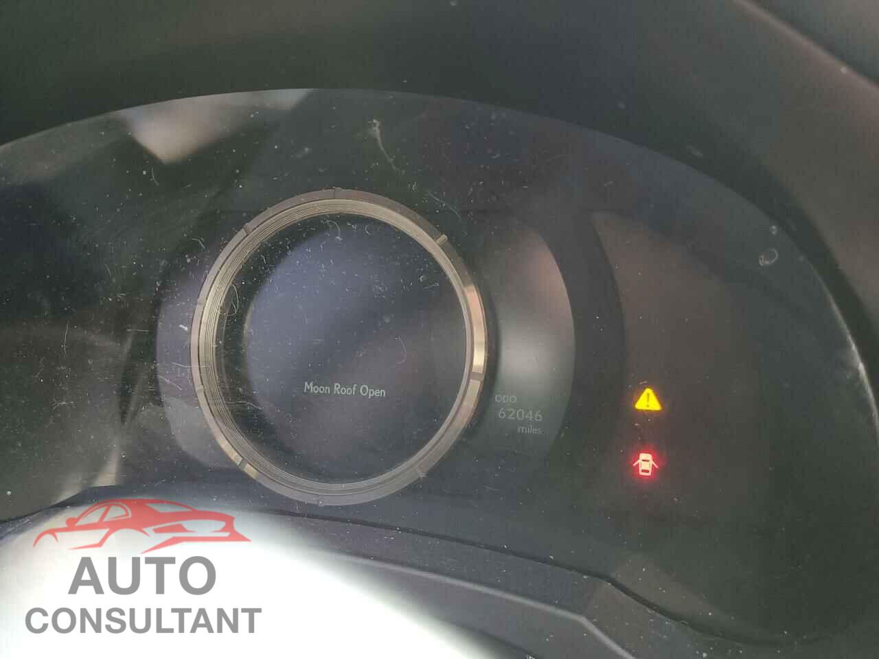 LEXUS IS 2017 - JTHBA1D26H5051670
