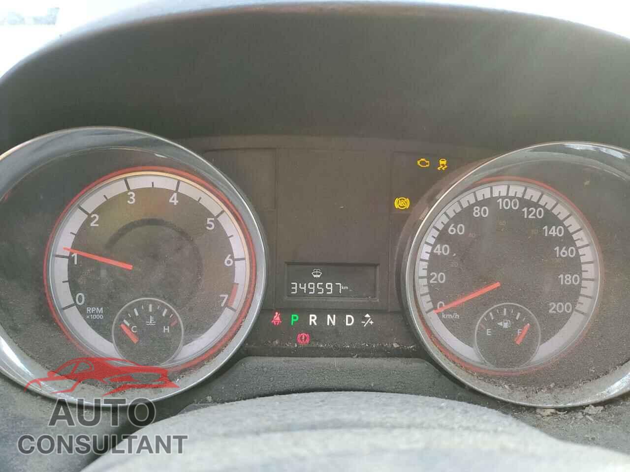 DODGE CARAVAN 2015 - 2C4RDGBG4FR500093