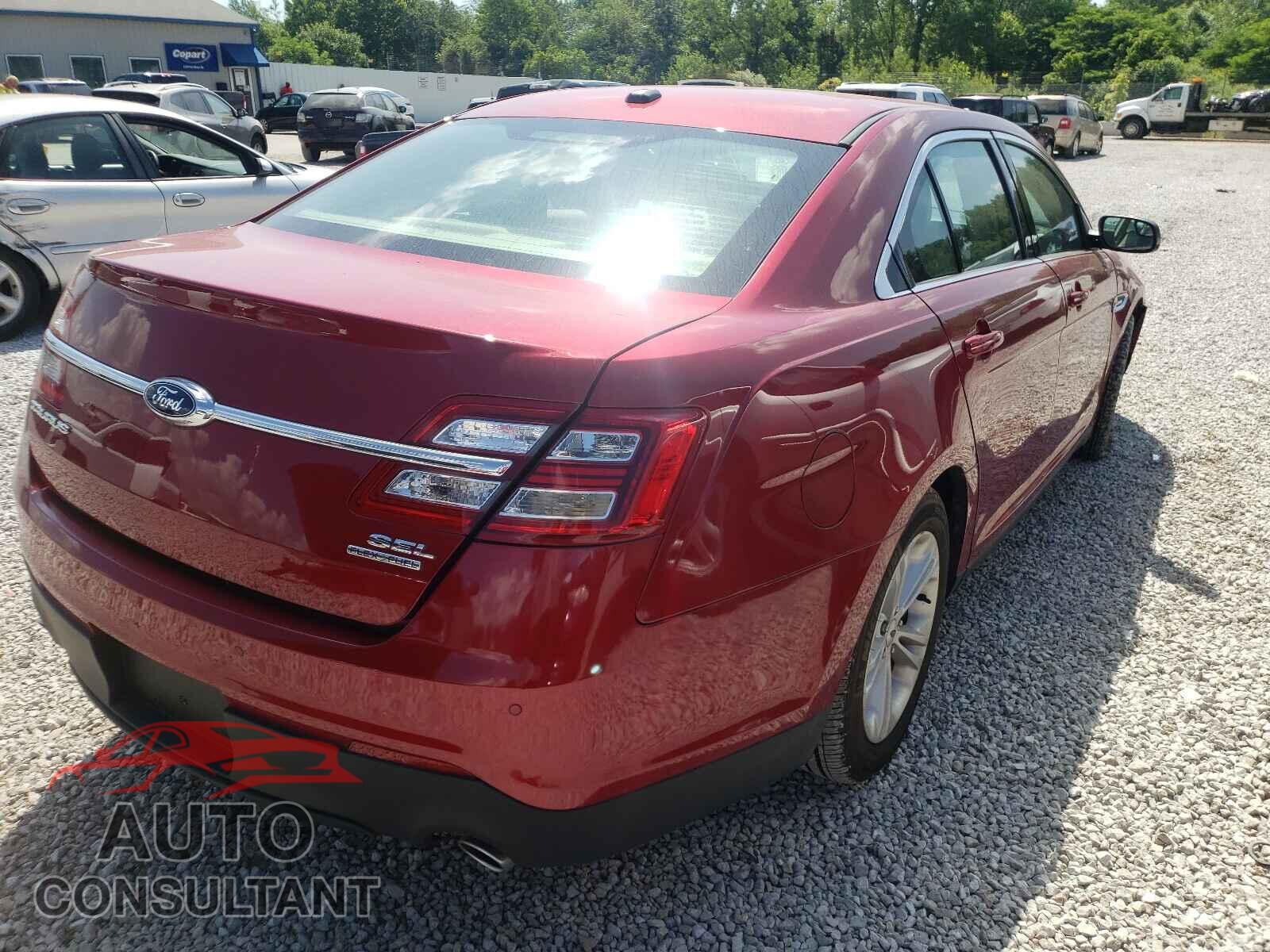 FORD TAURUS 2018 - 1FAHP2E80JG134272