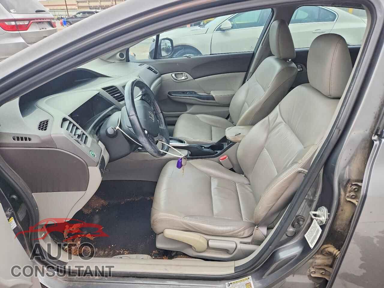 HONDA CIVIC 2012 - 2HGFB2F95CH522663