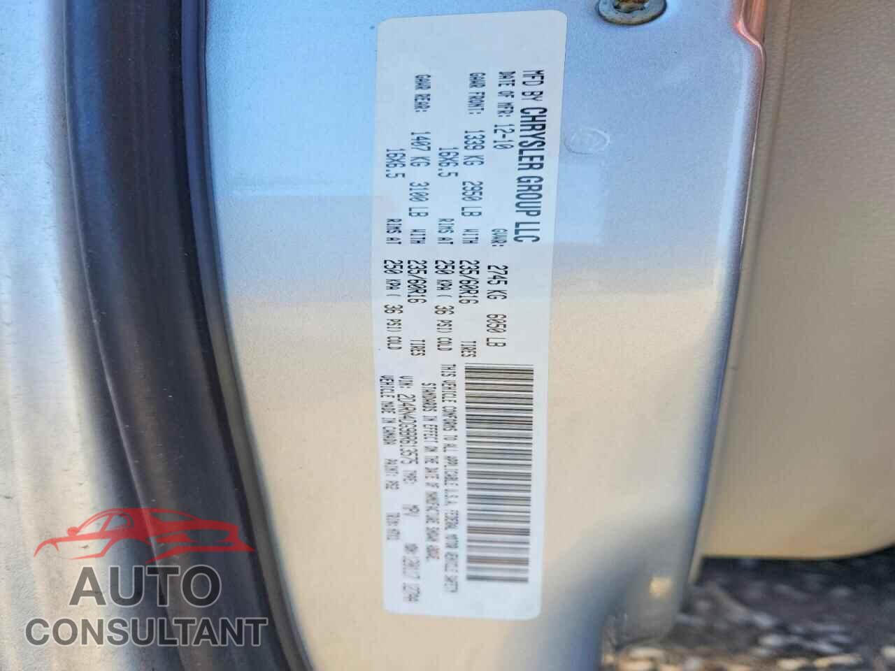 DODGE CARAVAN 2011 - 2D4RN4DG9BR613575