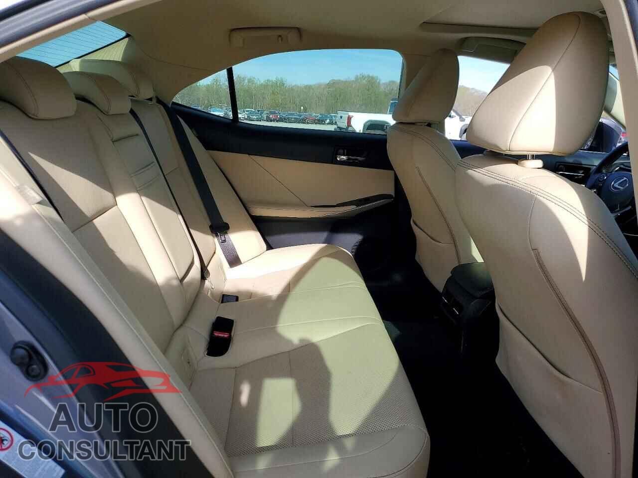 LEXUS IS 2016 - JTHBA1D25G5007478