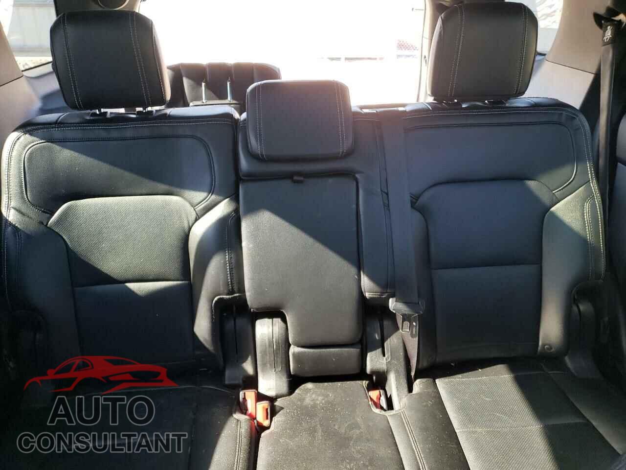 FORD EXPLORER 2016 - 1FM5K8F83GGA50108