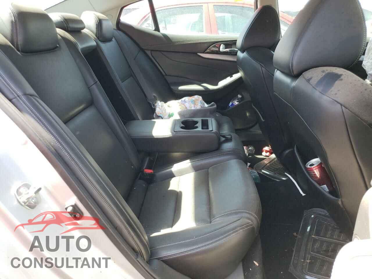NISSAN MAXIMA 2016 - 1N4AA6AP5GC403857