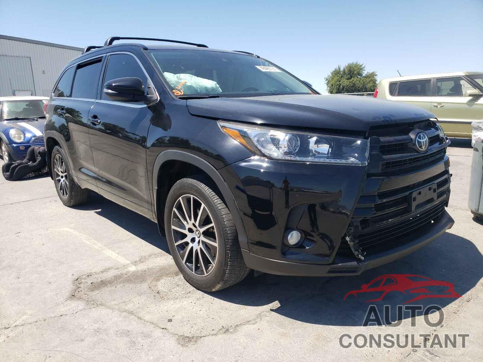 TOYOTA HIGHLANDER 2018 - 5TDJZRFHXJS536089