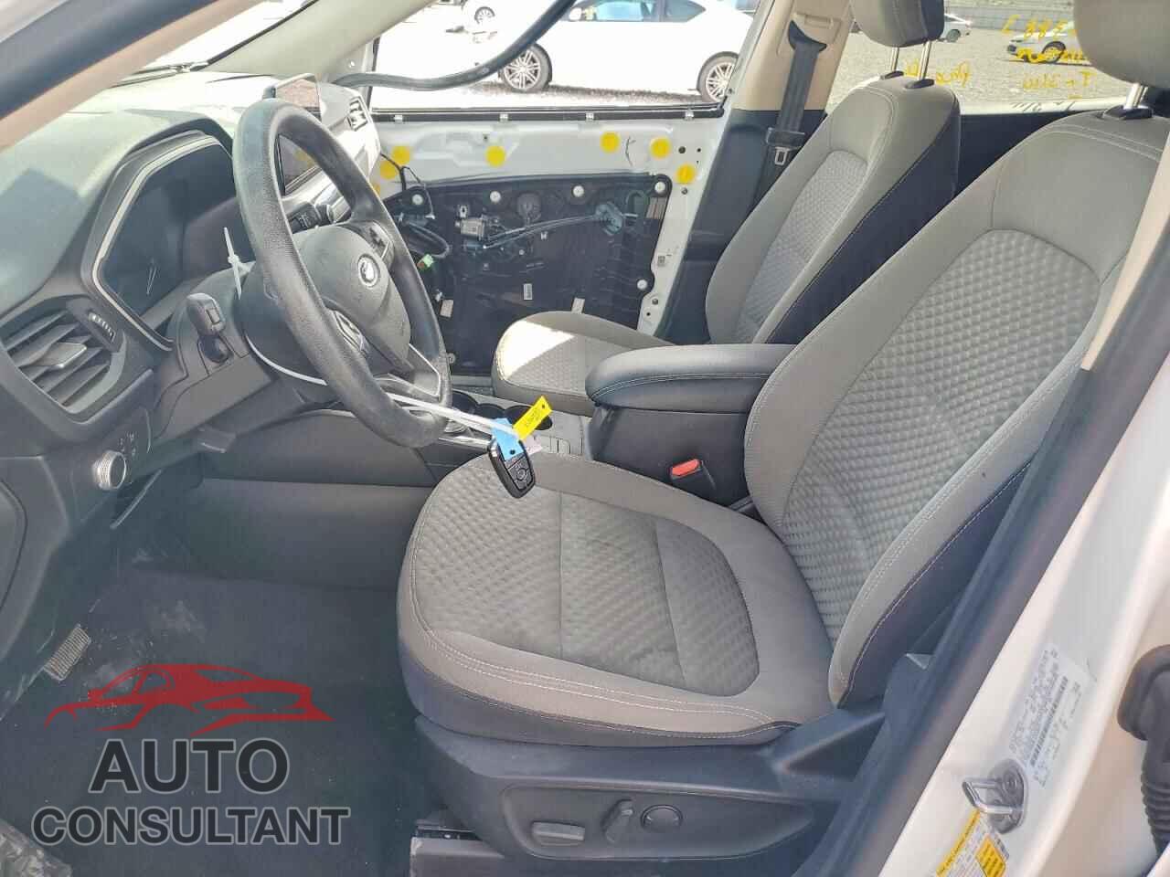 FORD ESCAPE 2020 - 1FMCU0G69LUA35611
