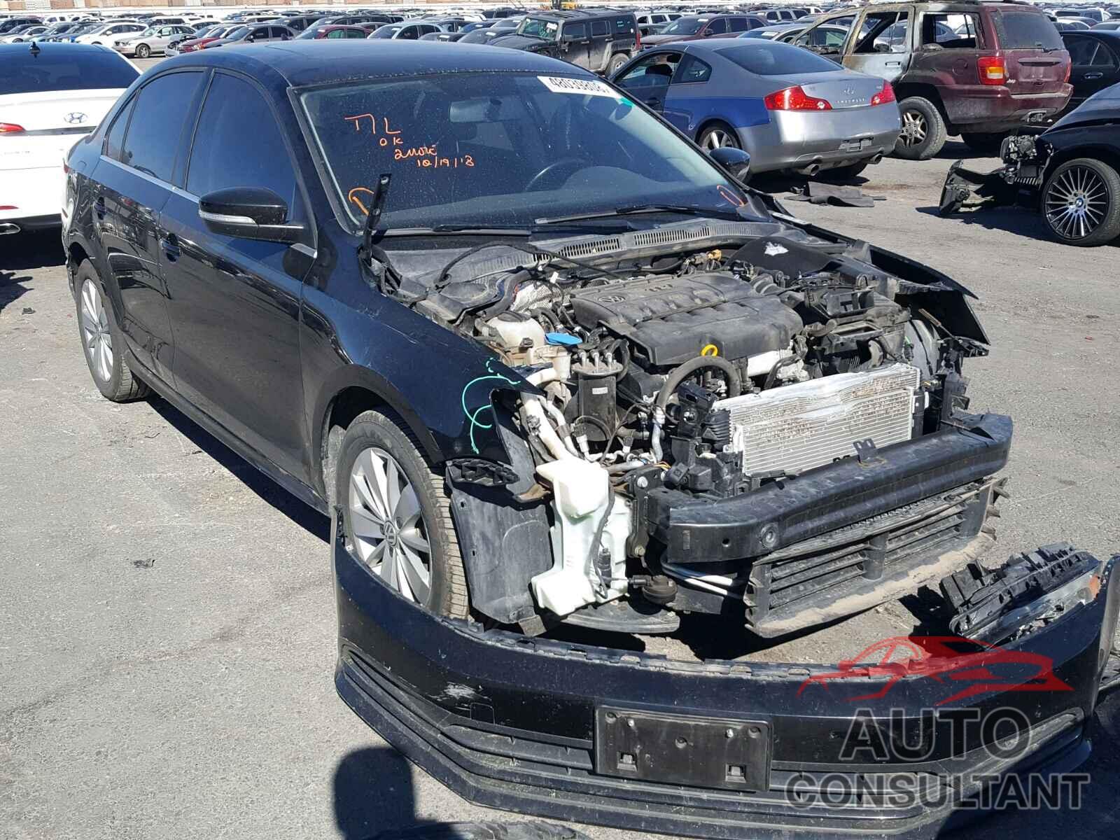 VOLKSWAGEN JETTA 2015 - 3VWLA7AJ0FM326376