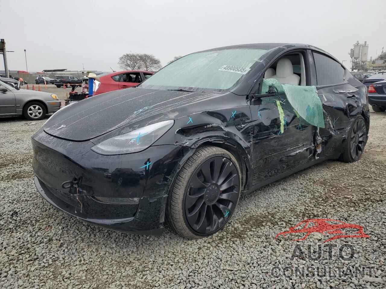 TESLA MODEL Y 2024 - 7SAYGDEF1RF028278