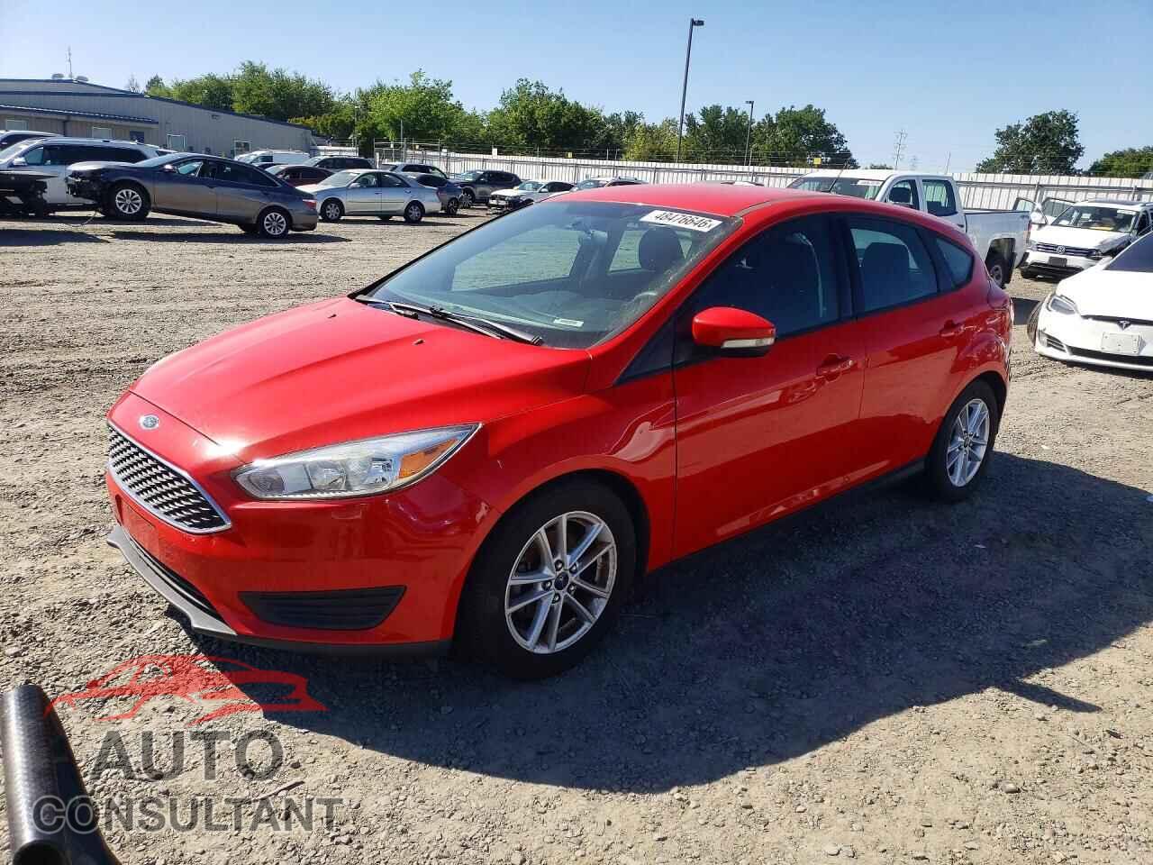 FORD FOCUS 2015 - 1FADP3K26FL327125