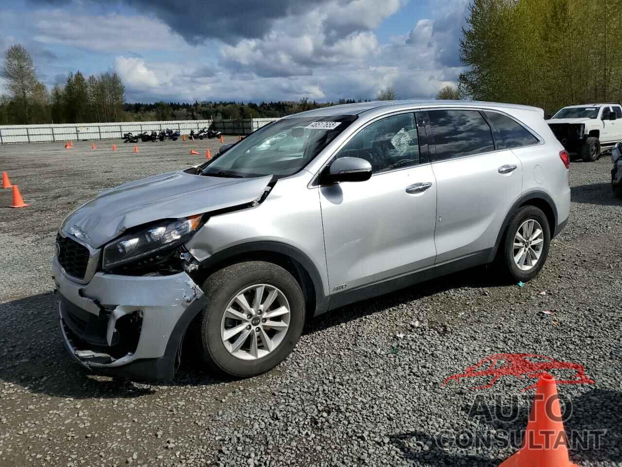 KIA SORENTO 2019 - 5XYPGDA50KG485393