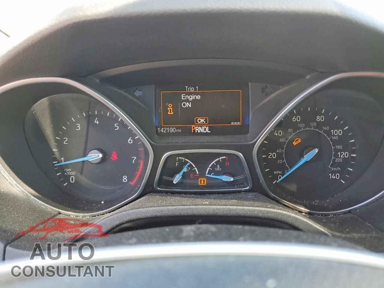 FORD FOCUS 2015 - 1FADP3E24FL366288