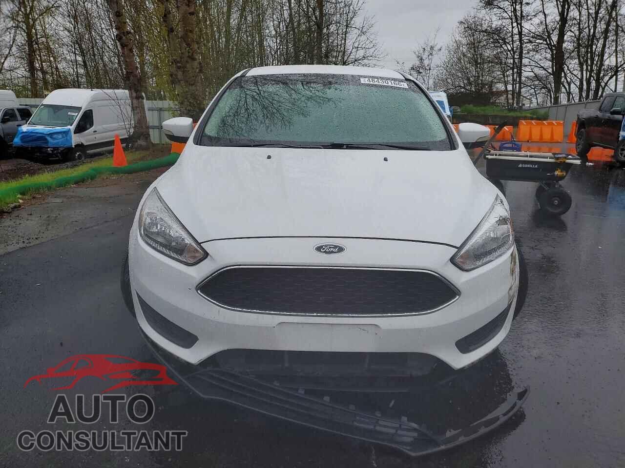 FORD FOCUS 2017 - 1FADP3K20HL246544