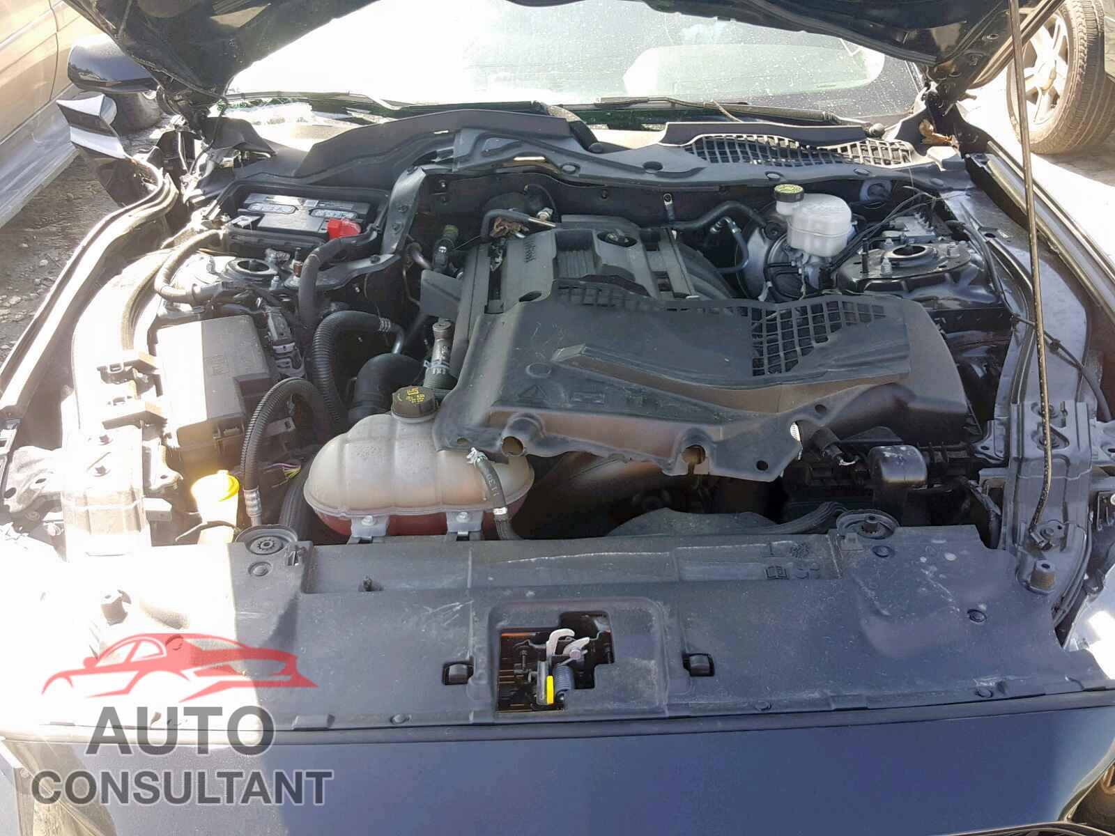 FORD MUSTANG 2018 - 1FA6P8TH9J5161737