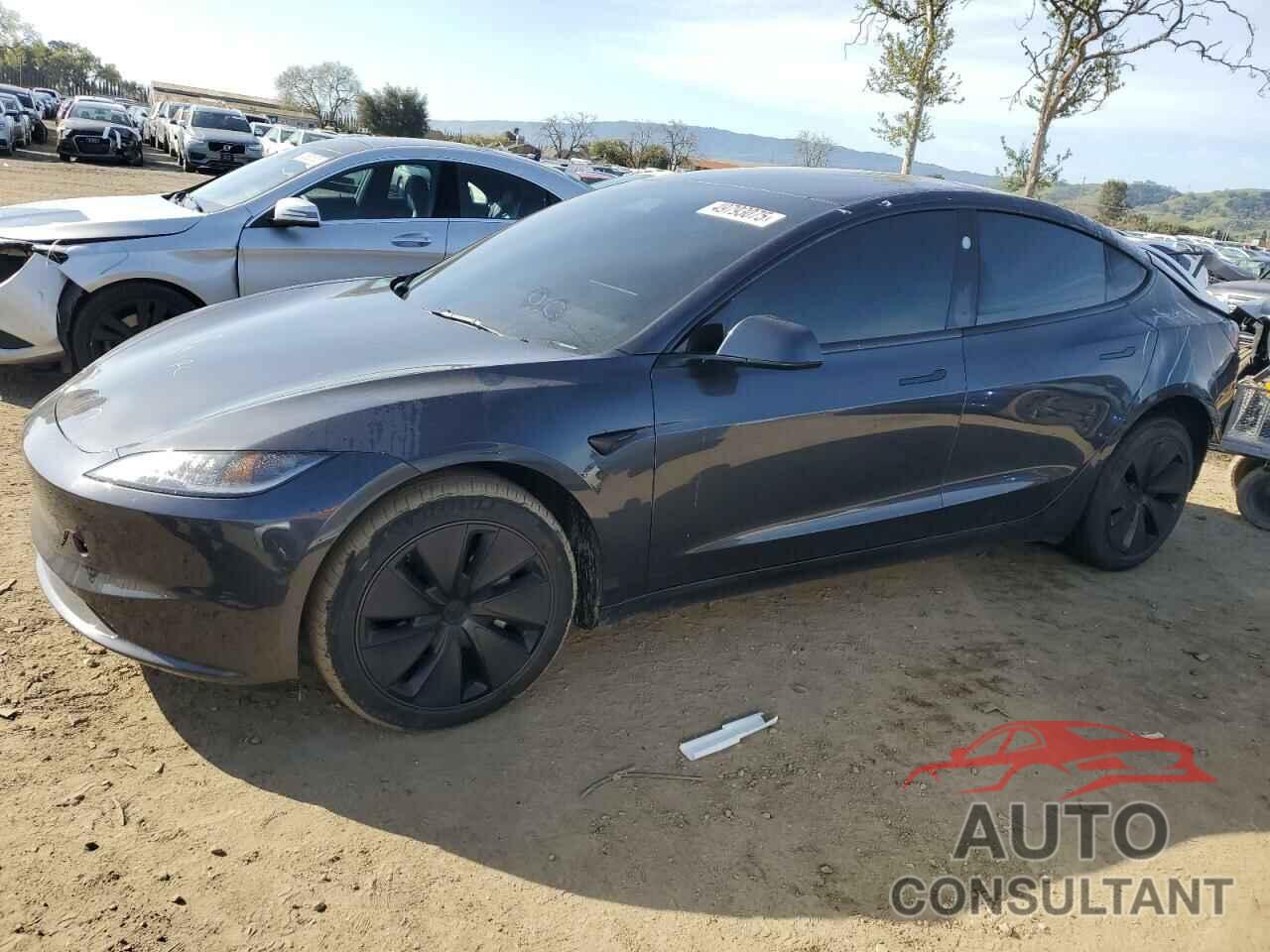TESLA MODEL 3 2024 - 5YJ3E1EA0RF784894