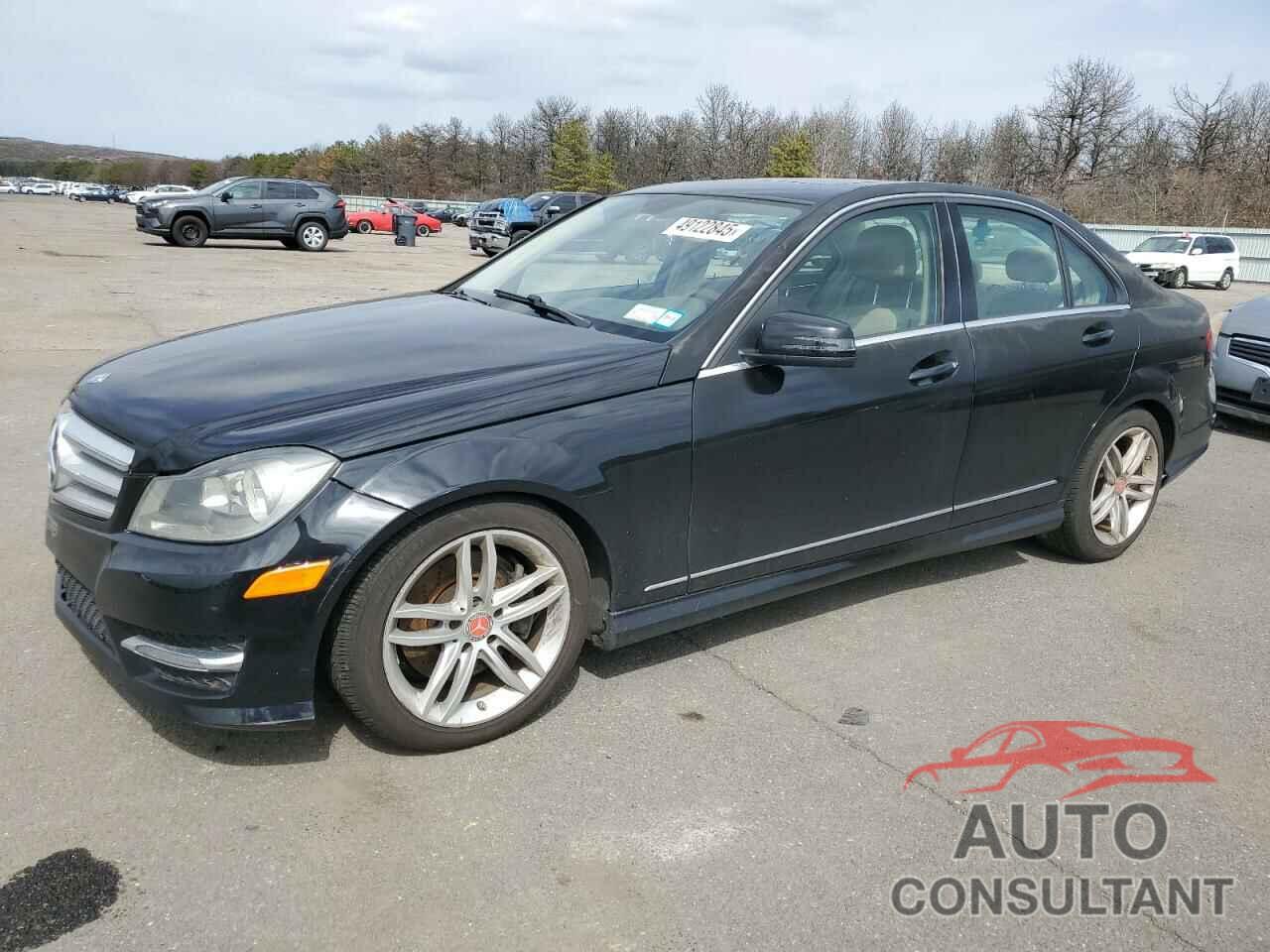 MERCEDES-BENZ C-CLASS 2013 - WDDGF8AB3DR286705