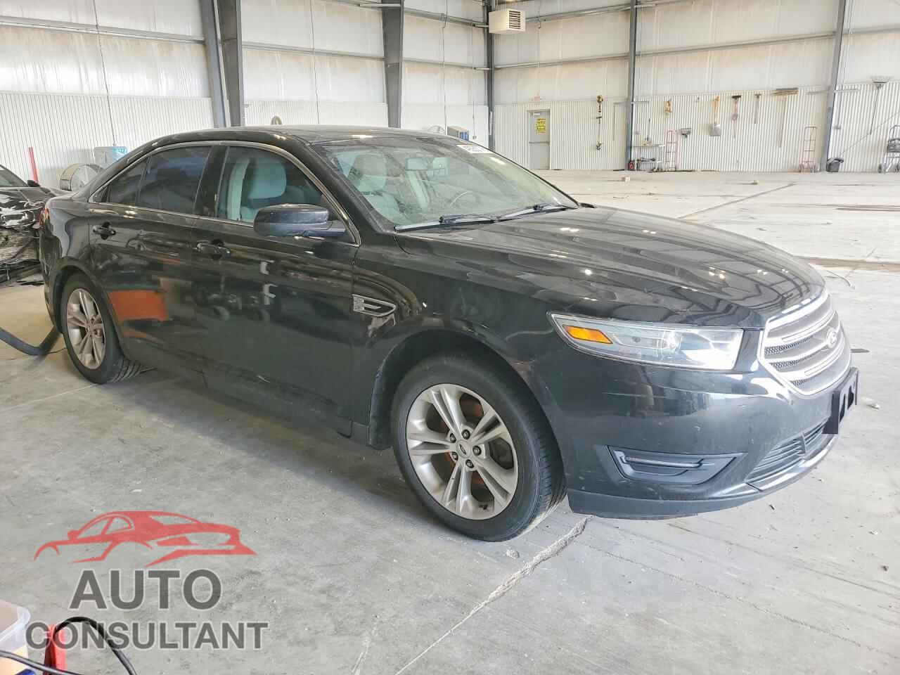 FORD TAURUS 2013 - 1FAHP2E84DG180837