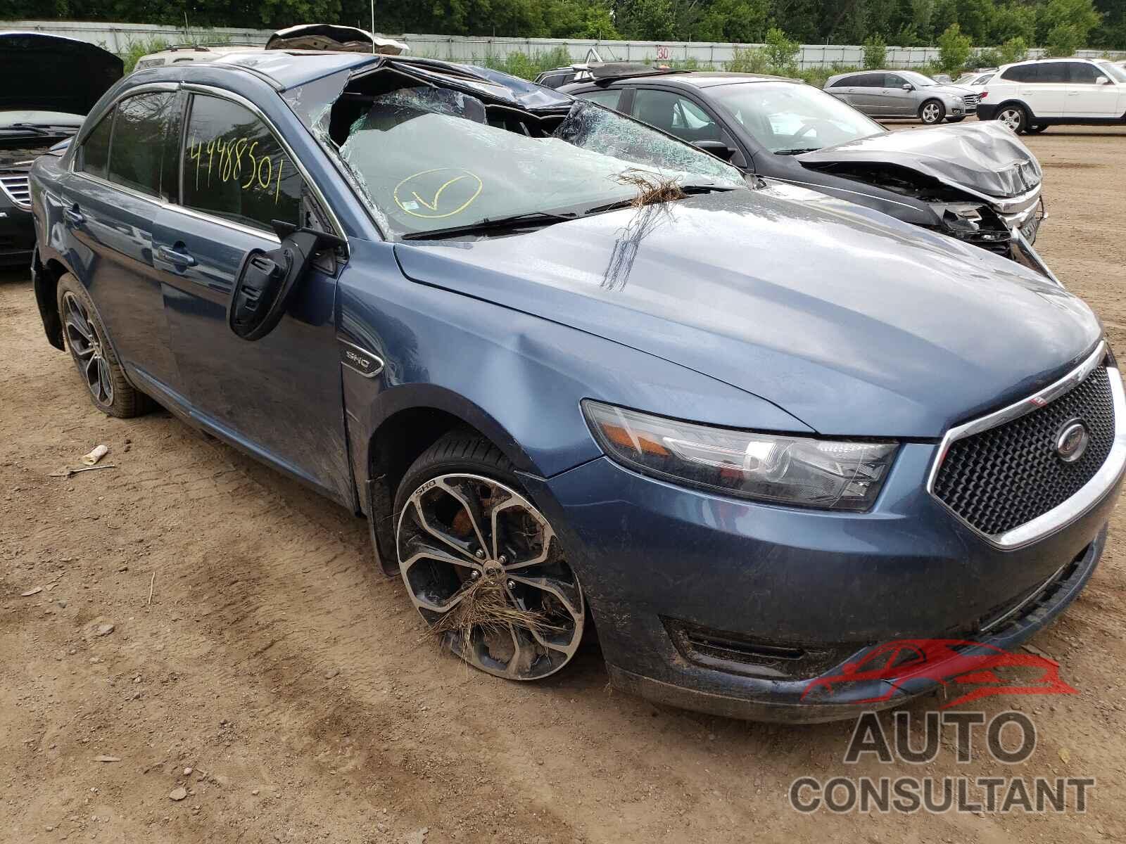 FORD TAURUS 2018 - 1FAHP2KT8JG127756