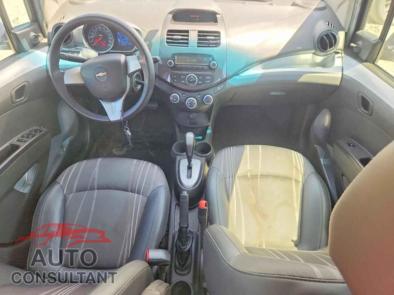 CHEVROLET SPARK 2014 - KL8CB6S90EC584100