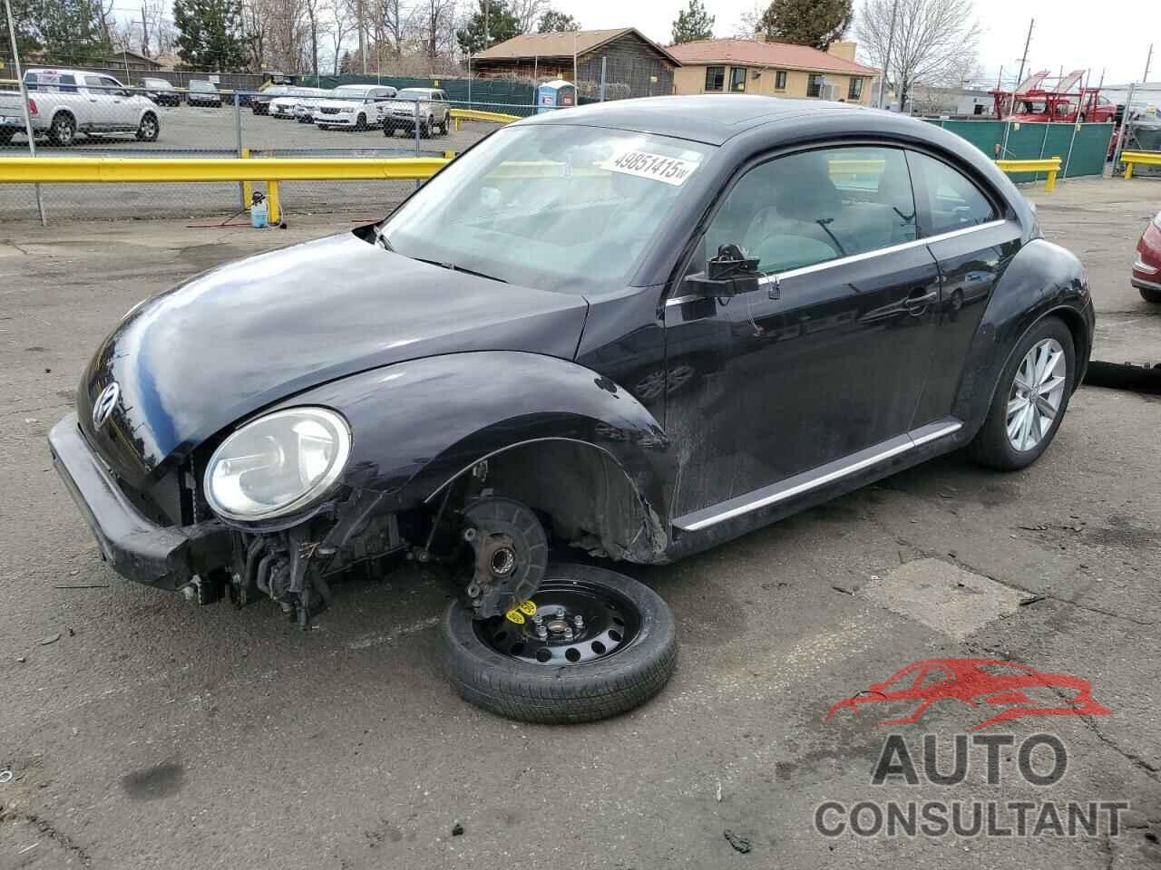 VOLKSWAGEN BEETLE 2018 - 3VWJD7AT8JM702296
