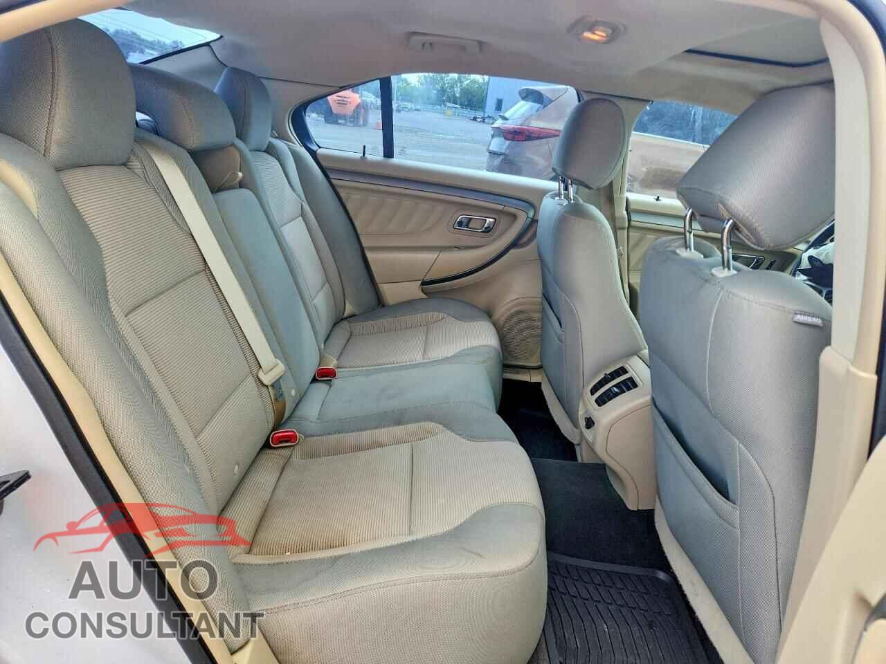 FORD TAURUS 2014 - 1FAHP2E88EG147583