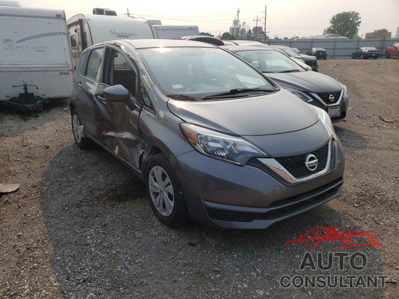 NISSAN VERSA 2018 - 3N1CE2CP1JL364437