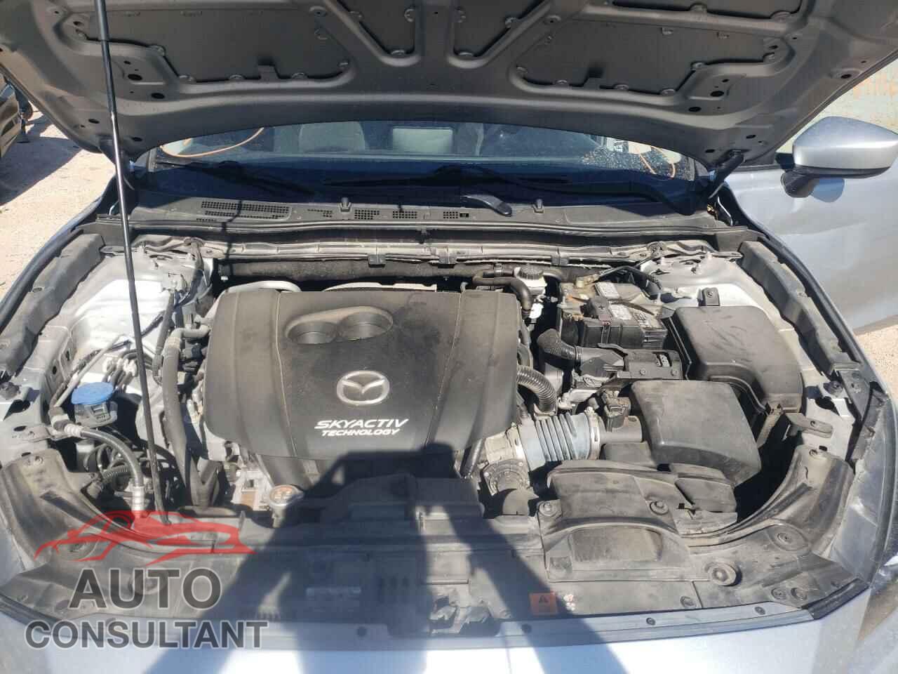 MAZDA 3 2017 - 3MZBN1U76HM134895