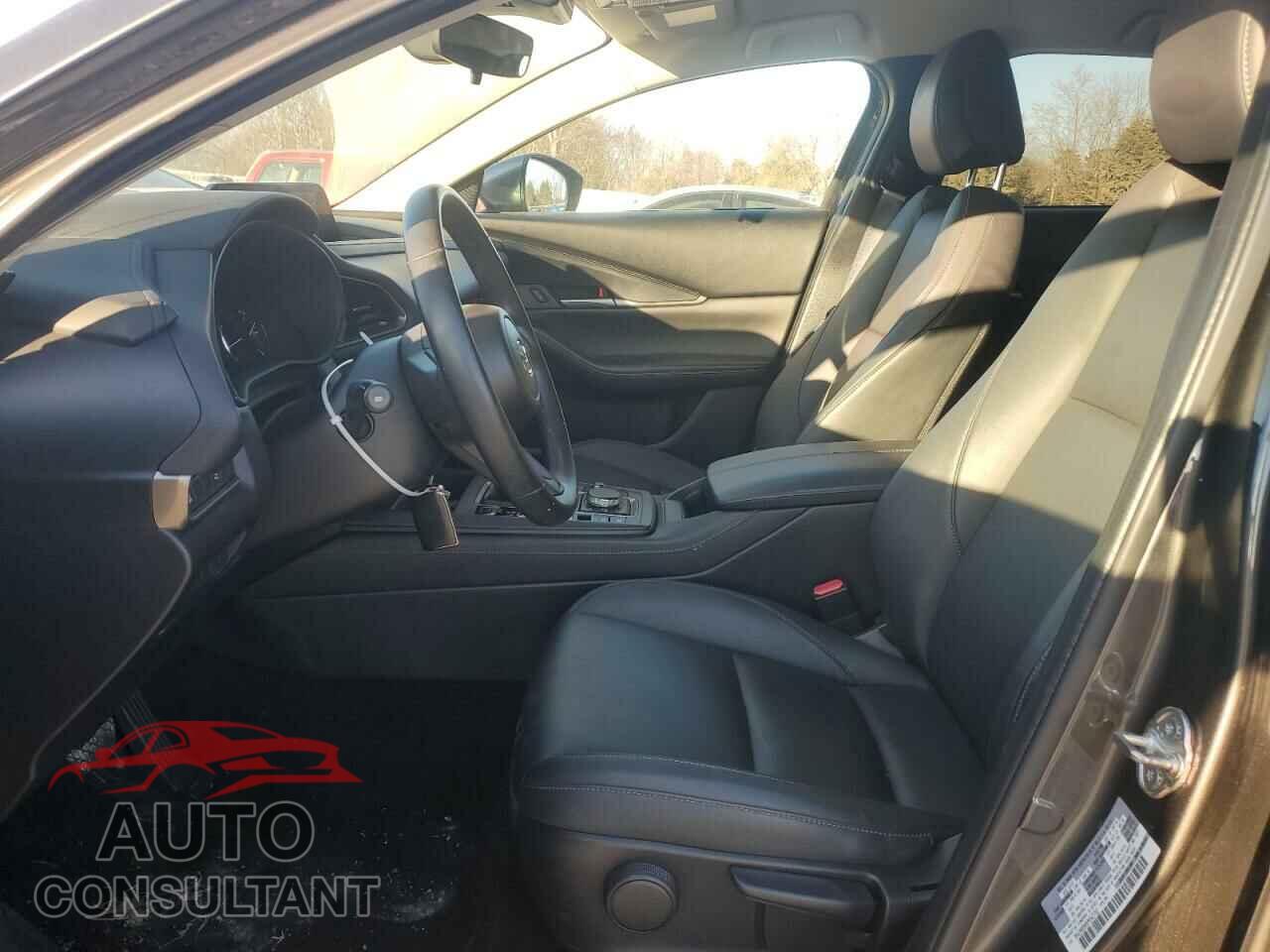 MAZDA CX30 2023 - 3MVDMBBM8PM543782
