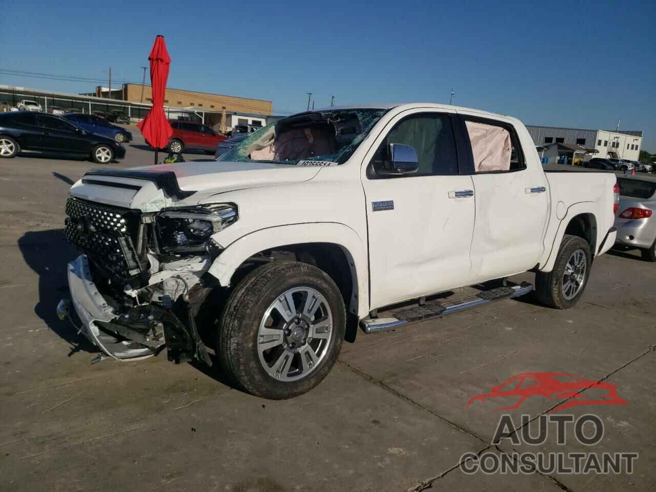 TOYOTA TUNDRA 2020 - 5TFAY5F18LX884839