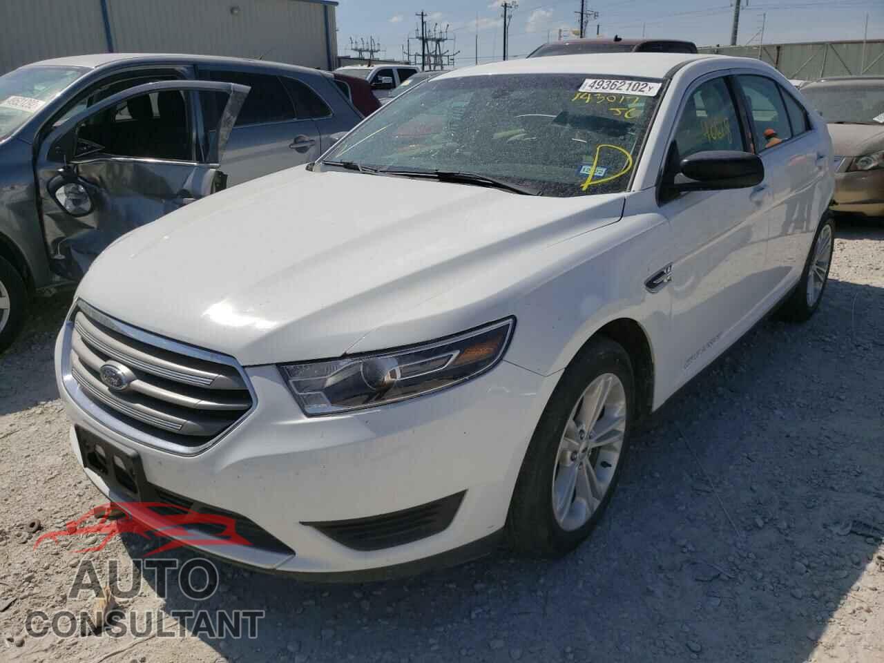 FORD TAURUS 2017 - 1FAHP2D82HG143017