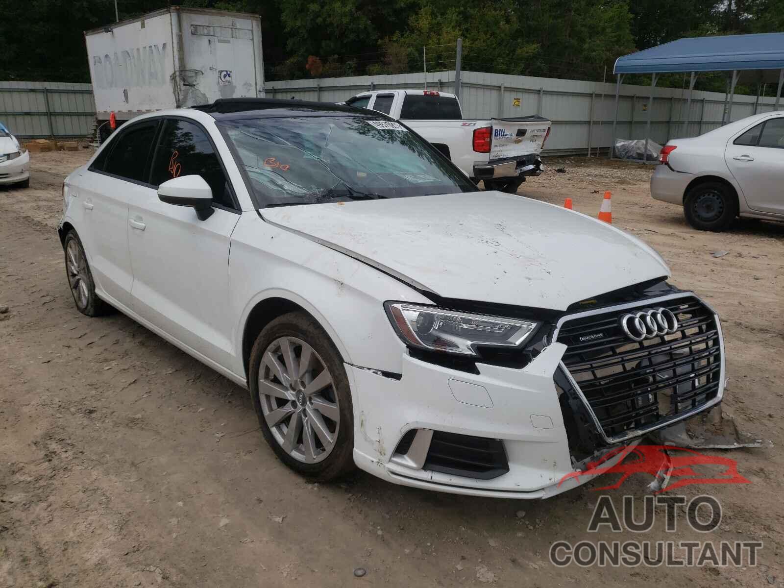 AUDI A3 2017 - WAUB8GFF4H1041546