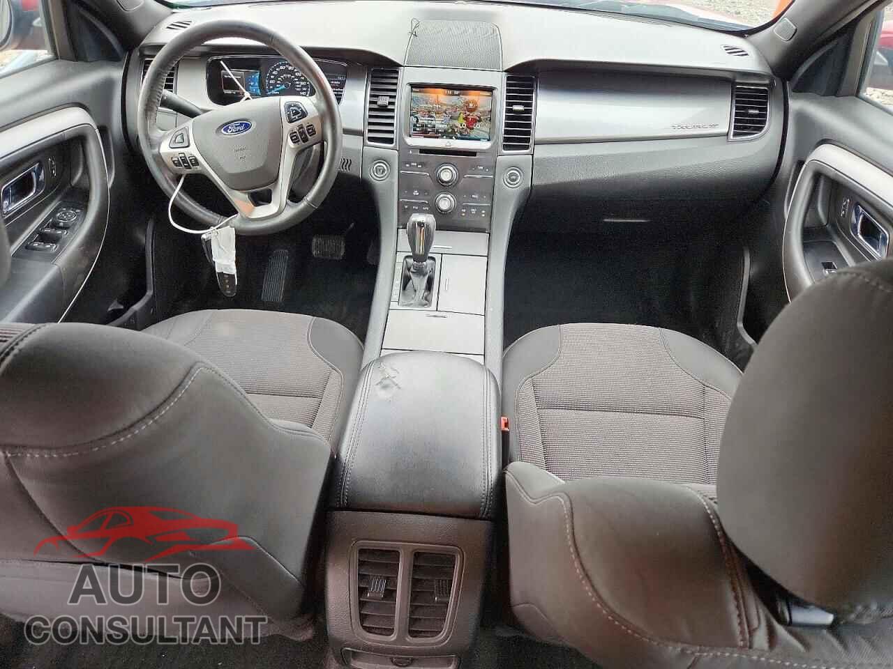 FORD TAURUS 2015 - 1FAHP2E89FG194882