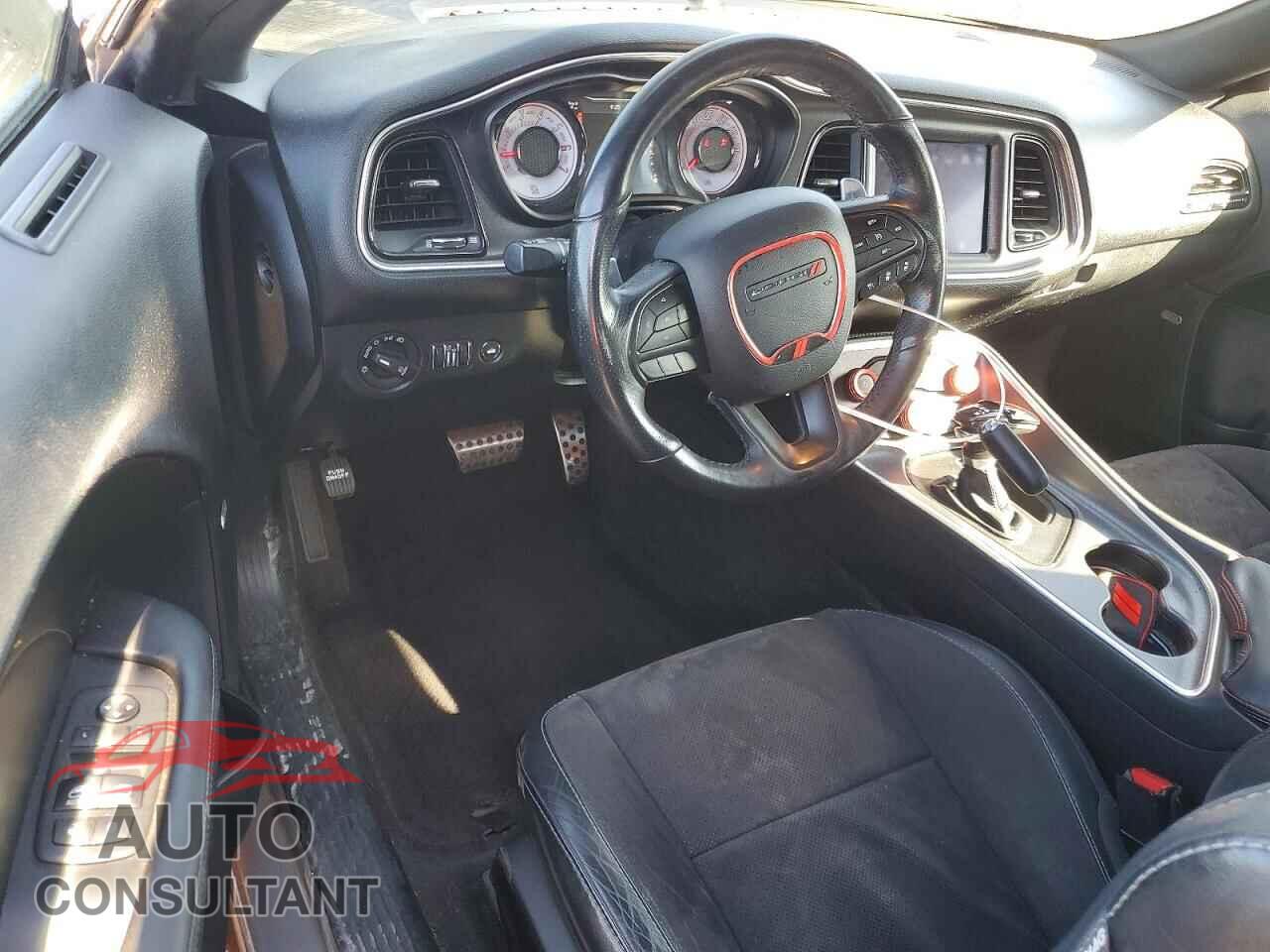 DODGE CHALLENGER 2018 - 2C3CDZBT0JH183799