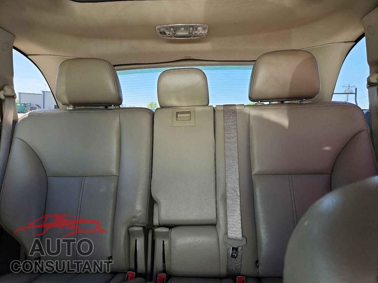 FORD EDGE 2011 - 2FMDK3JC2BBB06257