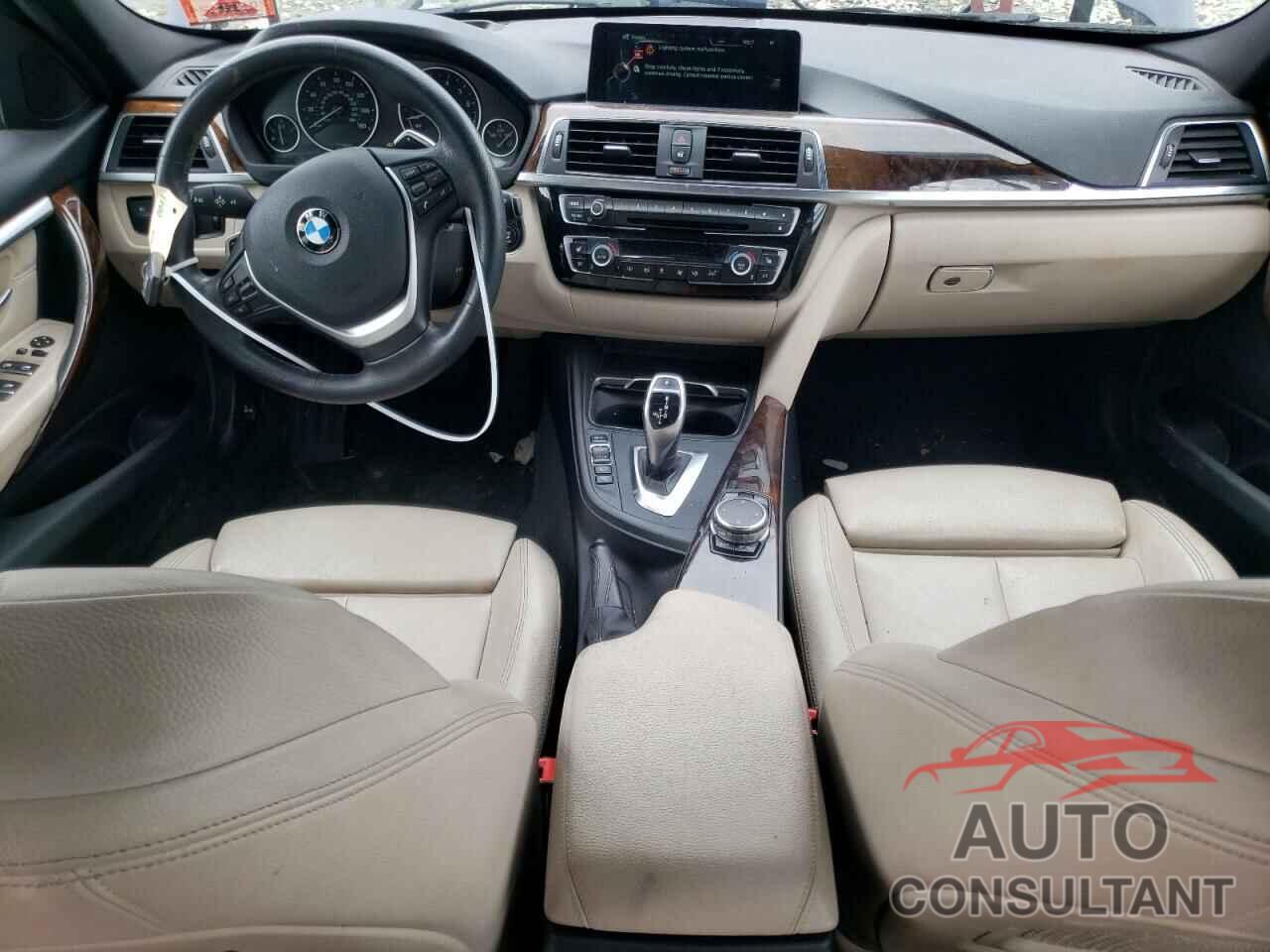 BMW 3 SERIES 2016 - WBA8E3G54GNU05702