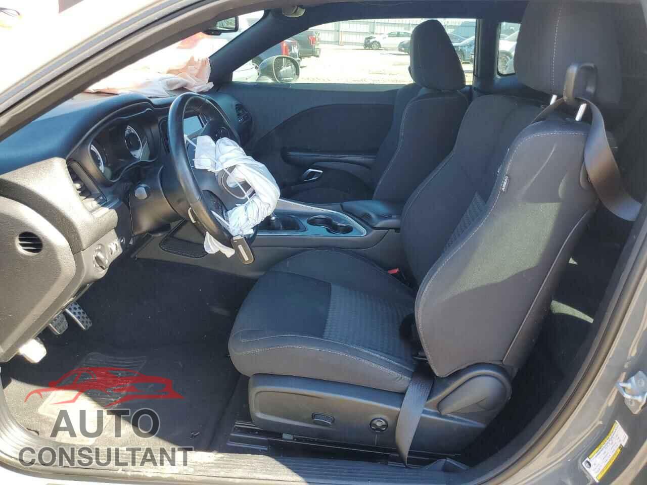 DODGE CHALLENGER 2019 - 2C3CDZFJ8KH704648
