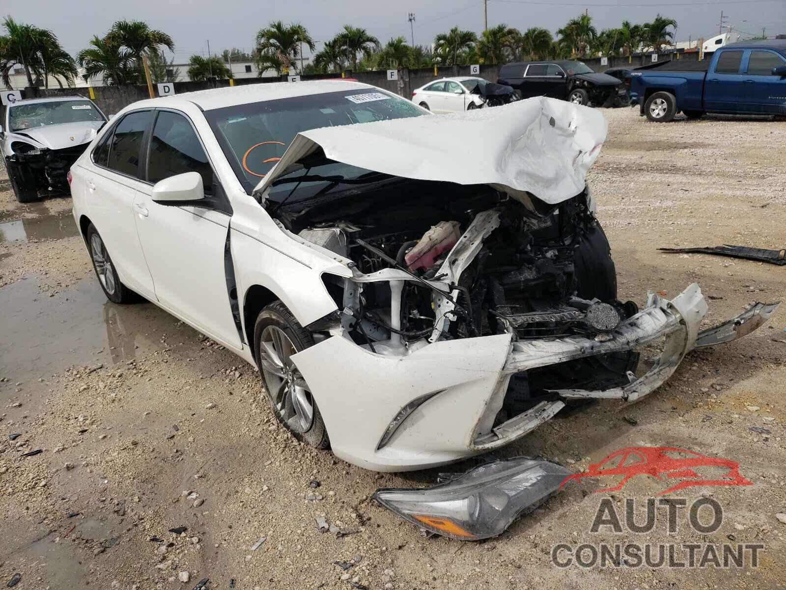 TOYOTA CAMRY 2017 - 4T1BF1FK2HU440484