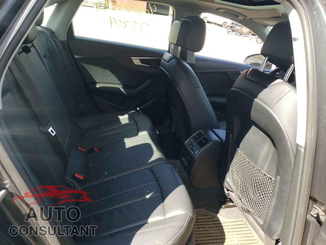AUDI A4 2018 - WAUDNAF45JA106911