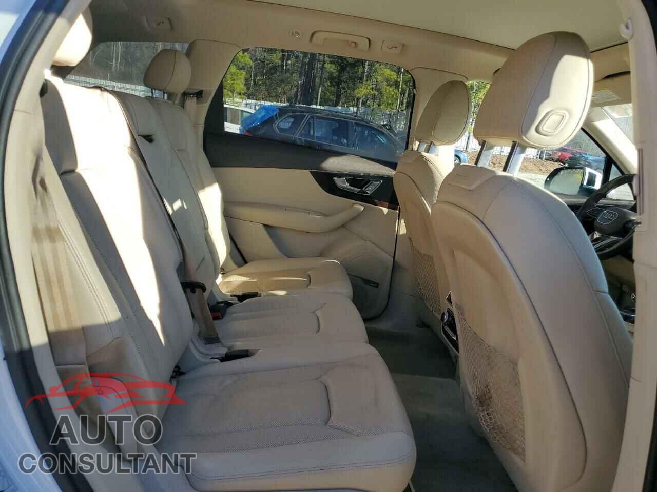 AUDI Q7 2017 - WA1LAAF78HD024582