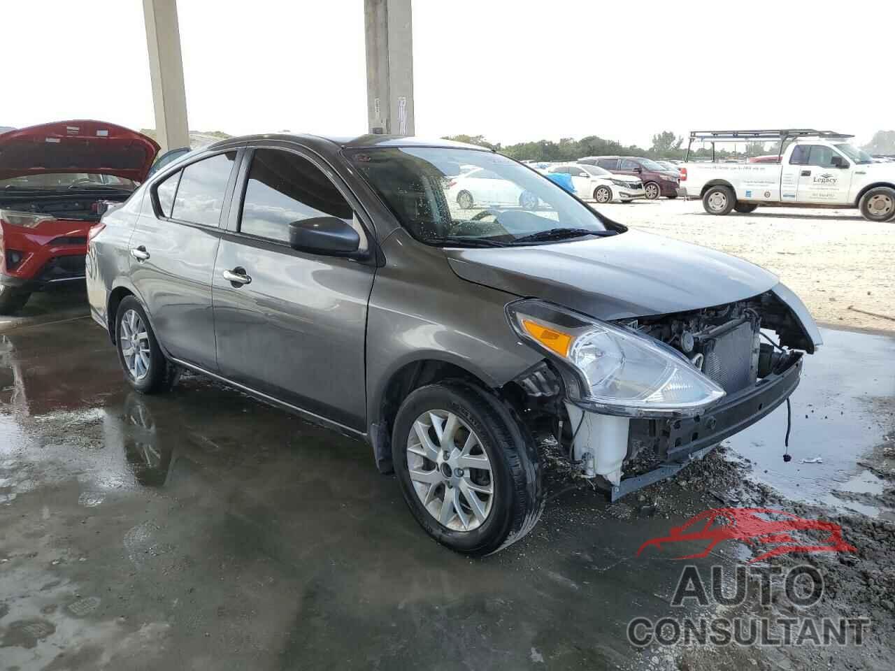 NISSAN VERSA 2017 - 3N1CN7AP0HL828635