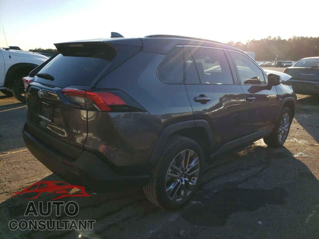 TOYOTA RAV4 2023 - 2T3C1RFVXPC226331