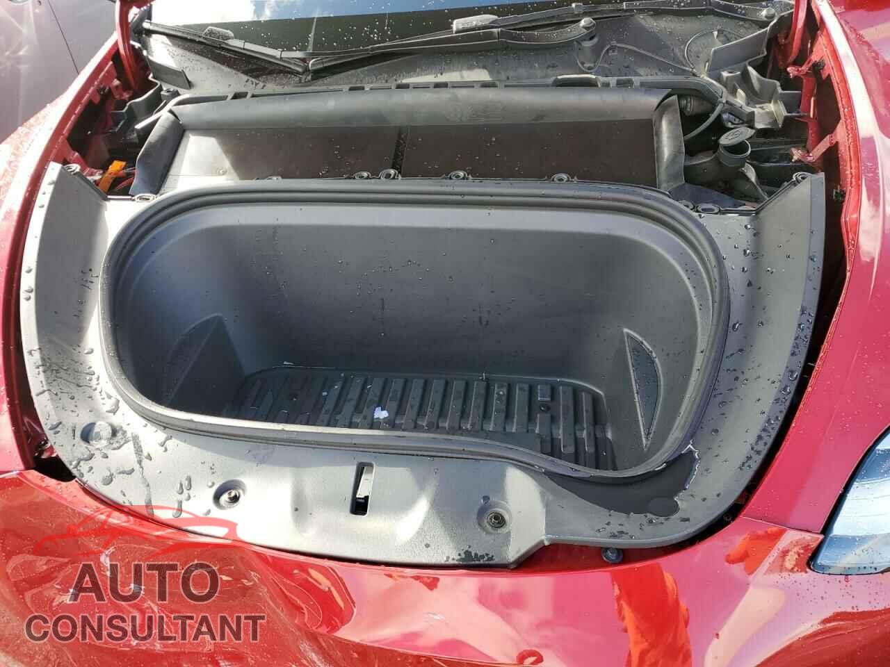 TESLA MODEL Y 2021 - 5YJYGDEEXMF094468