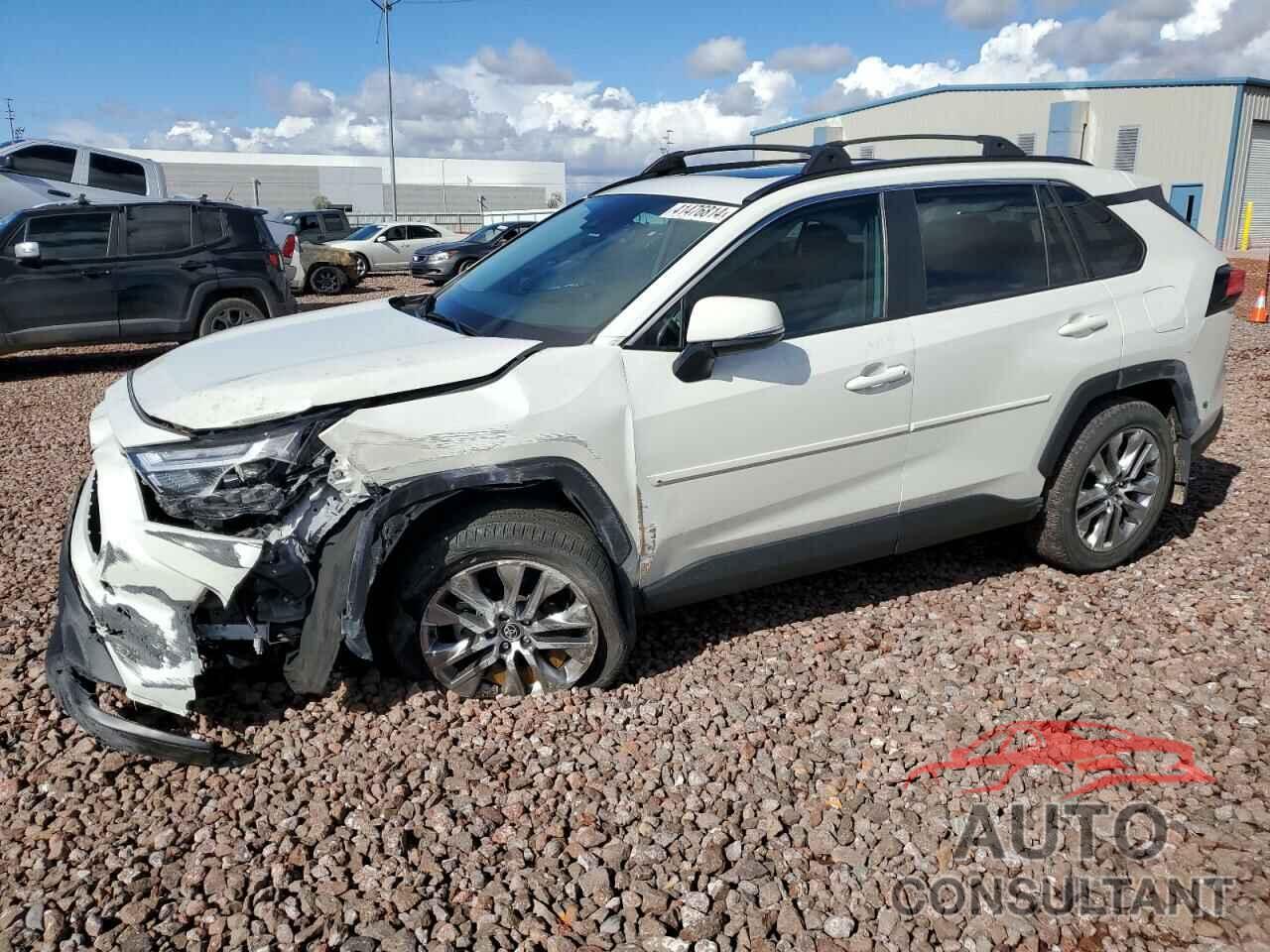 TOYOTA RAV4 2022 - 2T3A1RFV8NW260237