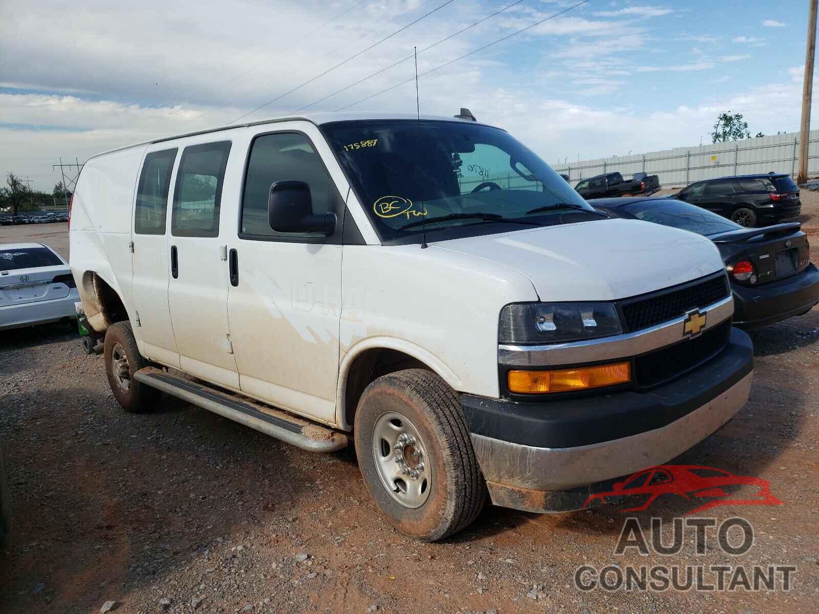 CHEVROLET EXPRESS 2020 - 1GCWGAFG1L1175887