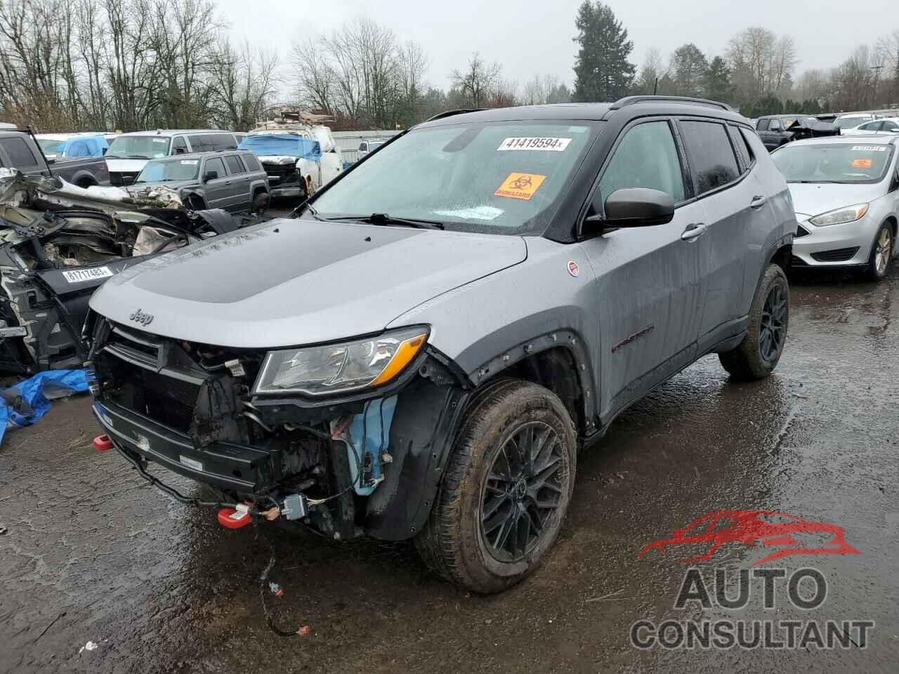 JEEP COMPASS 2018 - 3C4NJDDB0JT419377