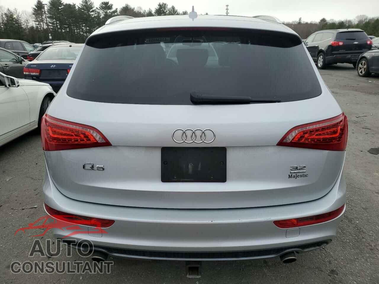 AUDI Q5 2011 - WA1DKAFP4BA007787