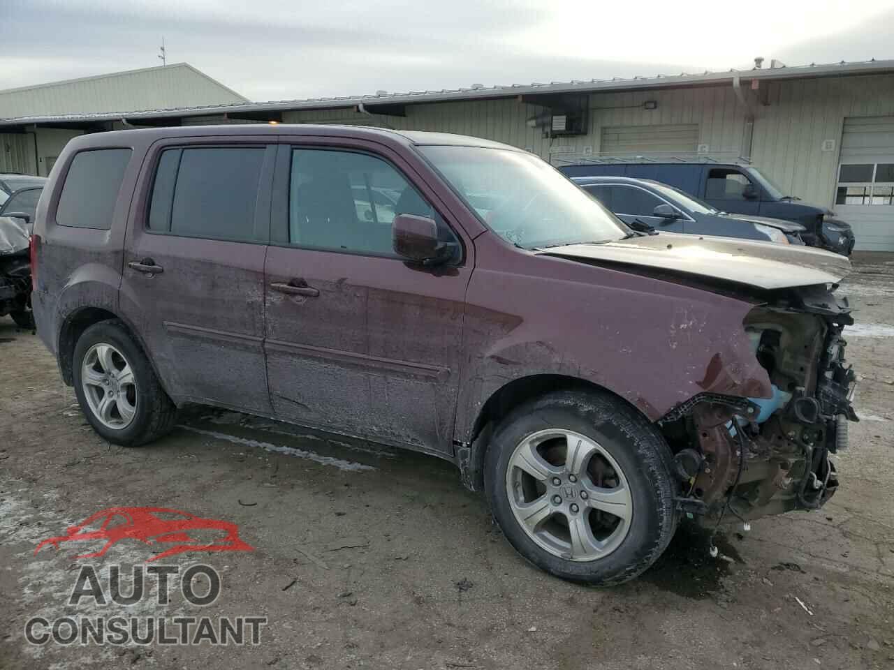 HONDA PILOT 2013 - 5FNYF4H58DB057482