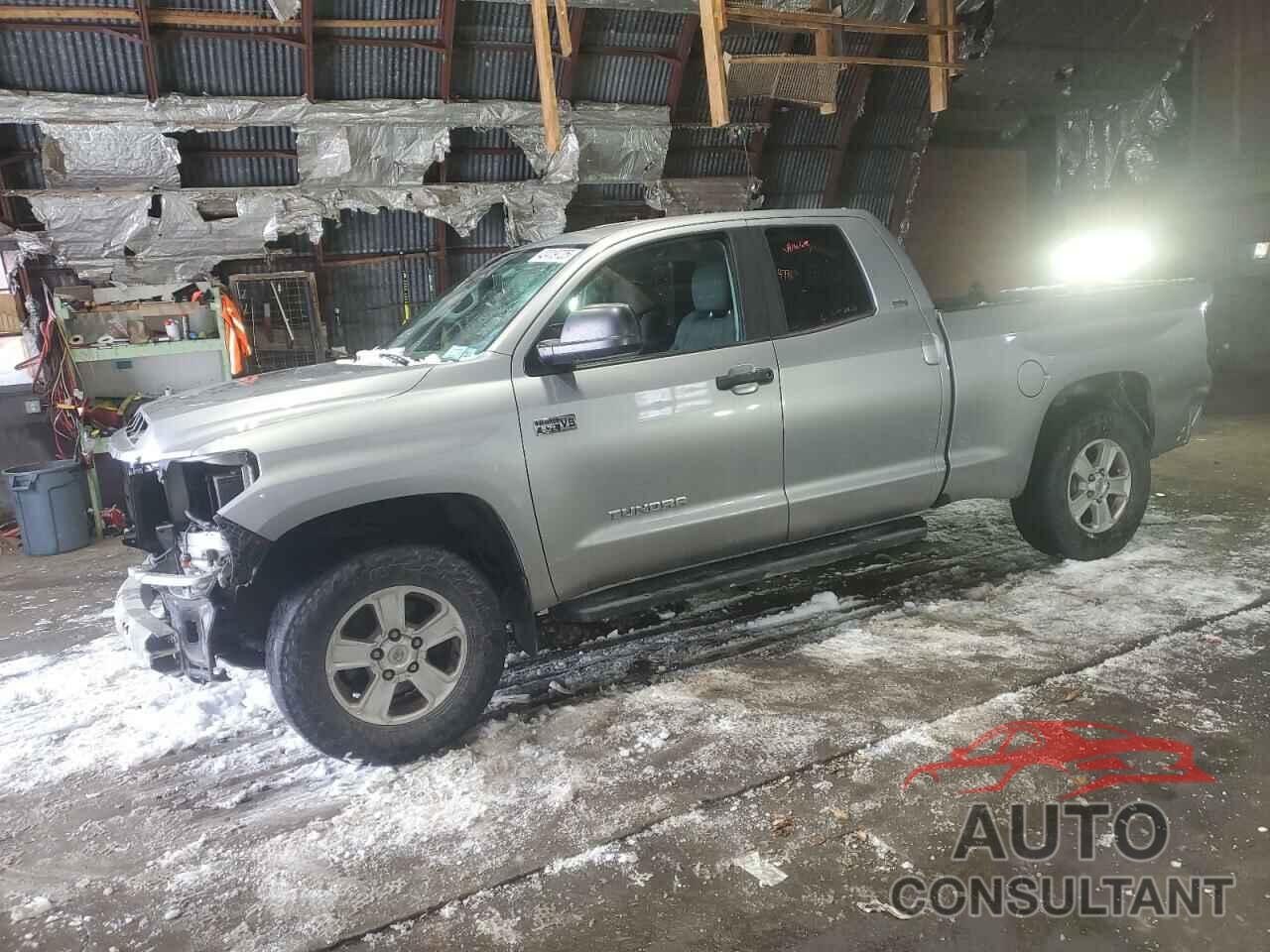 TOYOTA TUNDRA 2019 - 5TFUY5F10KX797691