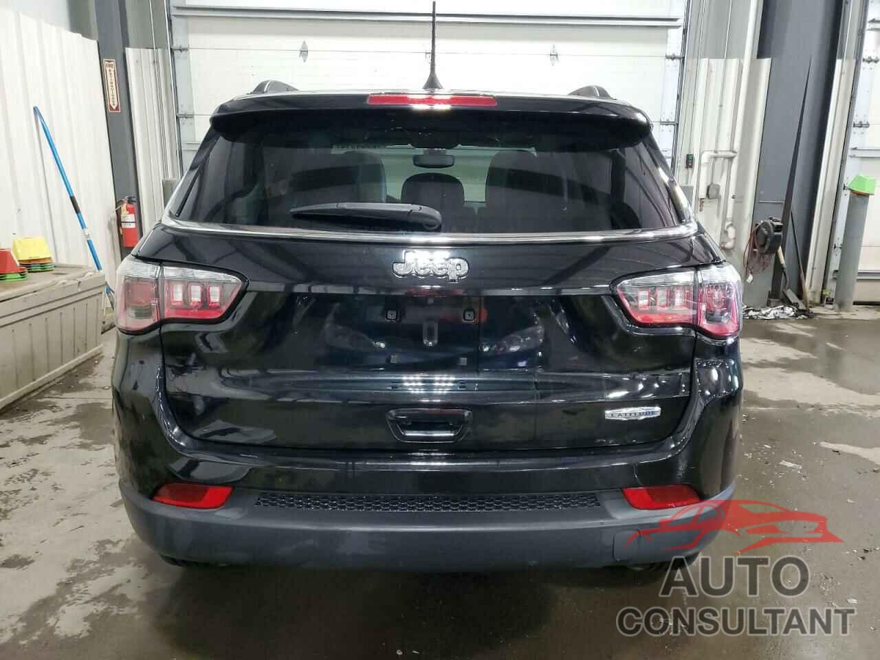 JEEP COMPASS 2018 - 3C4NJCBB8JT240422