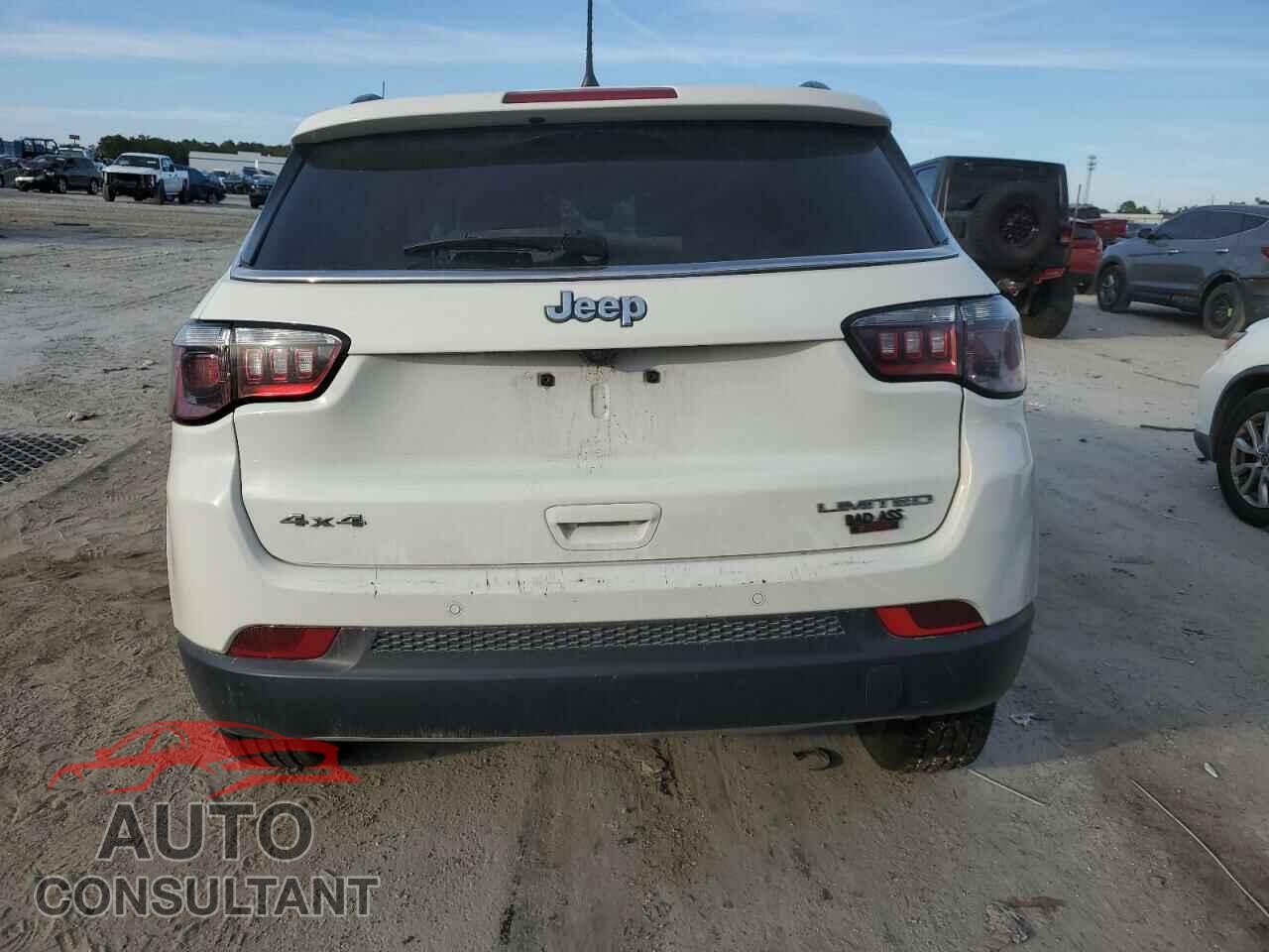 JEEP COMPASS 2021 - 3C4NJDCB6MT528562